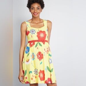 MODCLOTH Yellow Sleeveless Cotton Midi Dress with Multicolour Floral Pattern